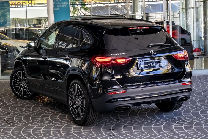2026 Mercedes-Benz GLA-Class GLA200 Special Edition