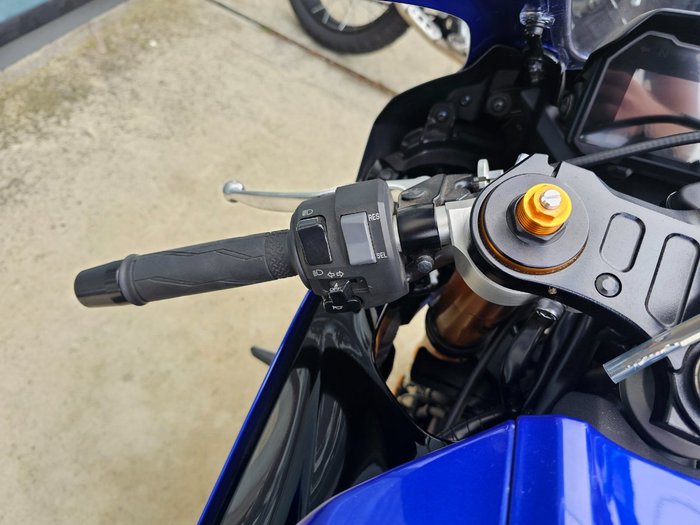 2025 Yamaha YZF-R7LA