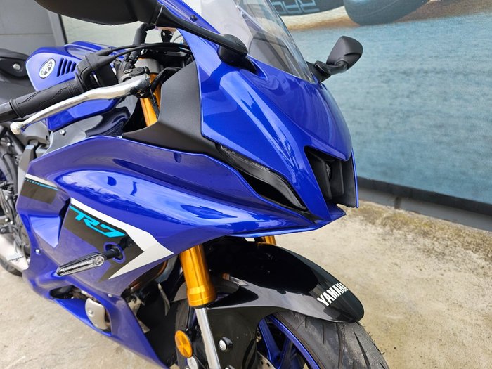 2025 Yamaha YZF-R7LA