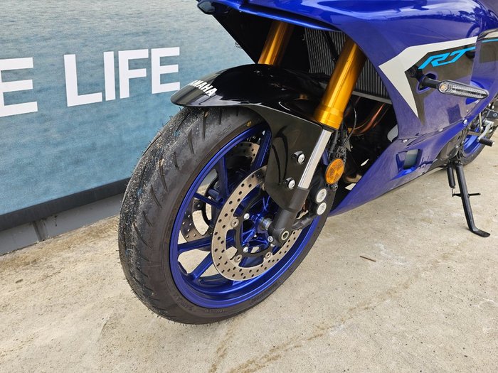 2025 Yamaha YZF-R7LA