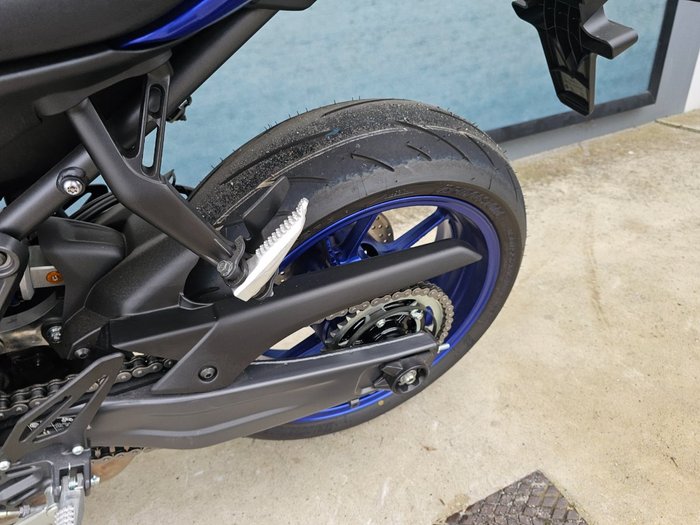 2025 Yamaha YZF-R7LA