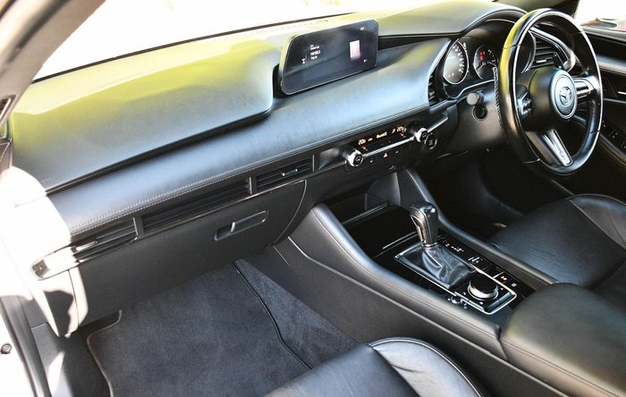 2019 Mazda 3 G20 Touring