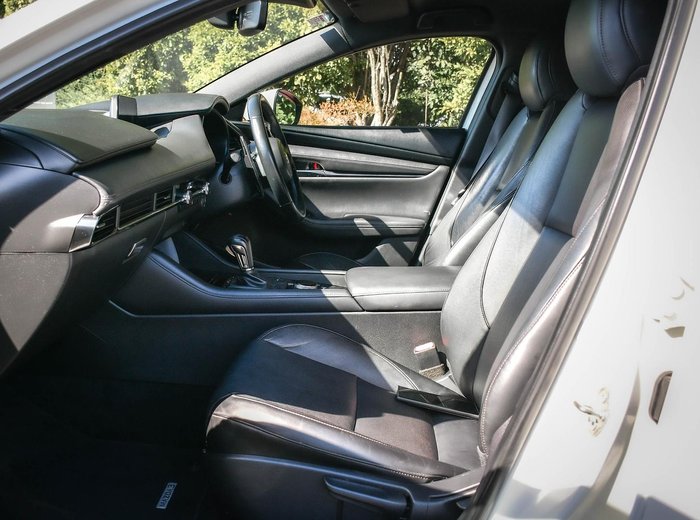 2019 Mazda 3 G20 Touring