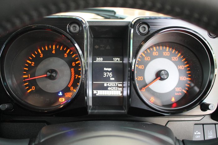 2022 Suzuki Jimny GLX