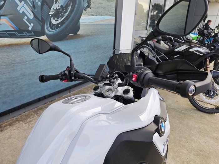 2026 BMW Motorrad F 800 GS LIGHT WHITE