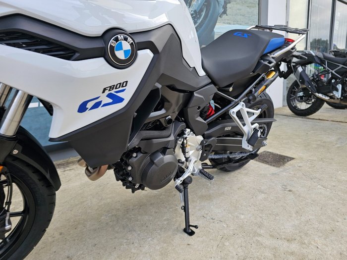 2026 BMW Motorrad F 800 GS LIGHT WHITE