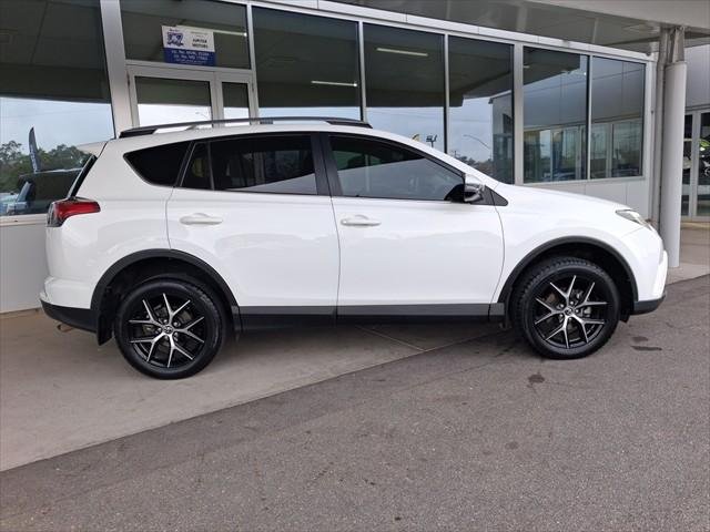 2017 Toyota RAV4 GXL ZSA42R Glacier White