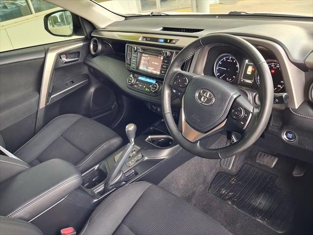 2017 Toyota RAV4 GXL ZSA42R Glacier White
