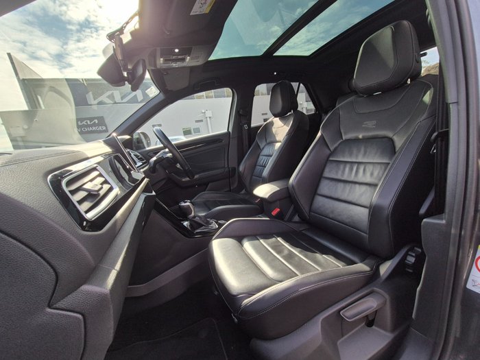2022 Volkswagen T-Roc 140TSI R-Line