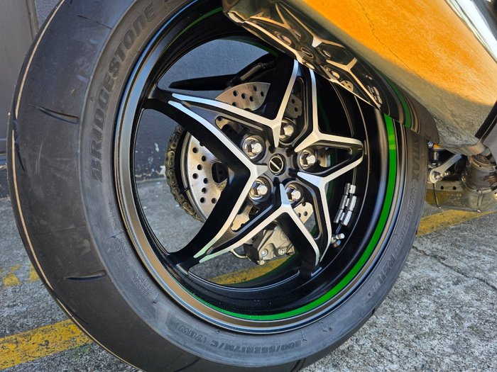 2025 Kawasaki NINJA H2 BLACK