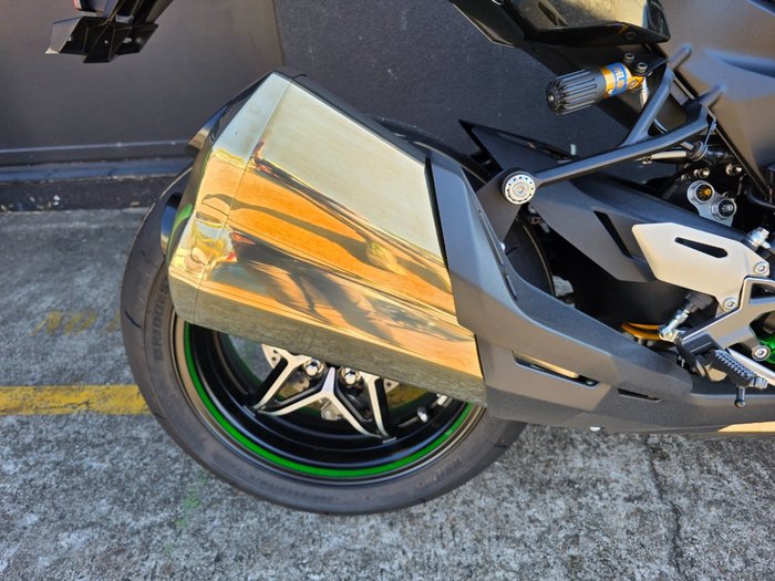 2025 Kawasaki NINJA H2 BLACK