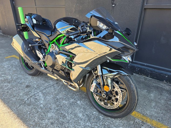 2025 Kawasaki NINJA H2 BLACK