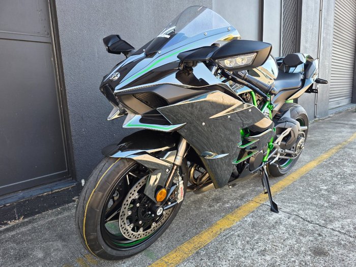 2025 Kawasaki NINJA H2 BLACK
