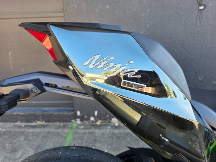 2025 Kawasaki NINJA H2 BLACK