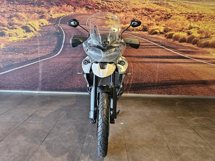 2018 Triumph Tiger 800 XCA Tiger White