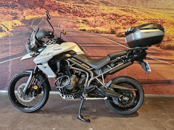 2018 Triumph Tiger 800 XCA Tiger White