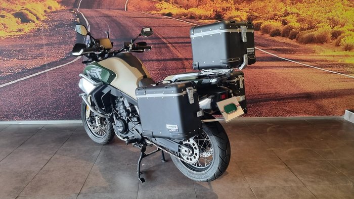 2022 CFMOTO 800MT Touring MT Brown