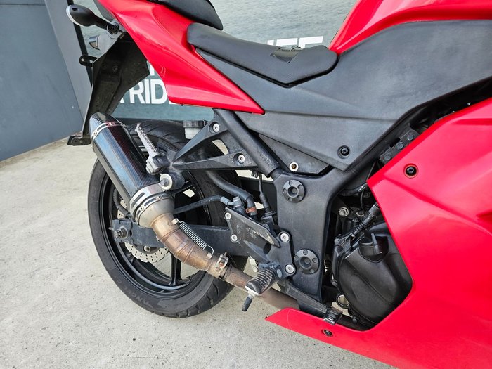 2012 Kawasaki NINJA 250R (EX250) Red