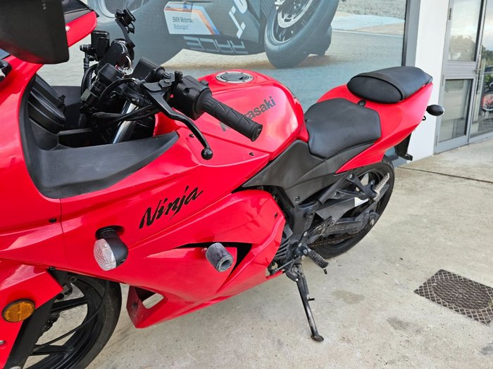 2012 Kawasaki NINJA 250R (EX250) Red