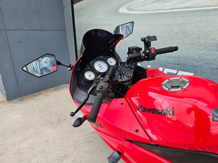 2012 Kawasaki NINJA 250R (EX250) Red
