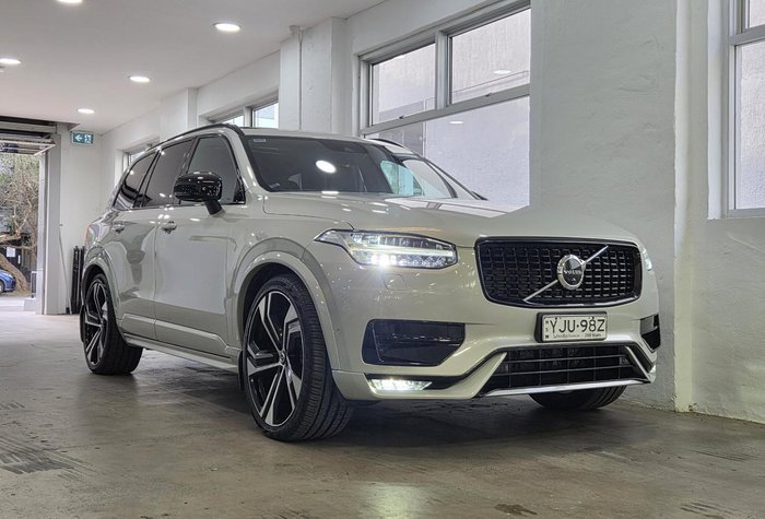 2022 Volvo XC90