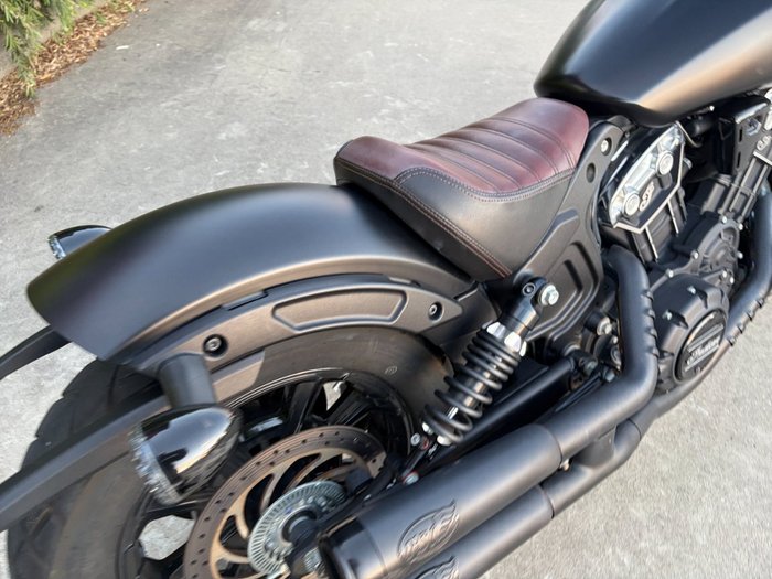 2019 Indian SCOUT BOBBER THUNDER BLK SMOKE Black