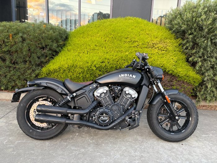 2019 Indian SCOUT BOBBER THUNDER BLK SMOKE Black