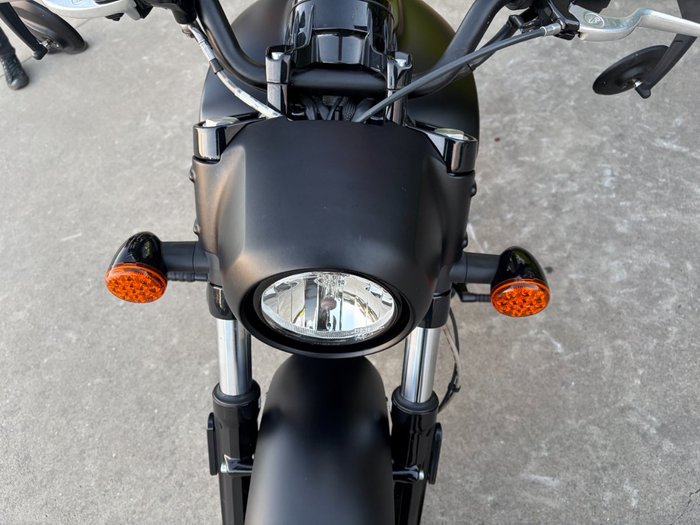 2019 Indian SCOUT BOBBER THUNDER BLK SMOKE Black