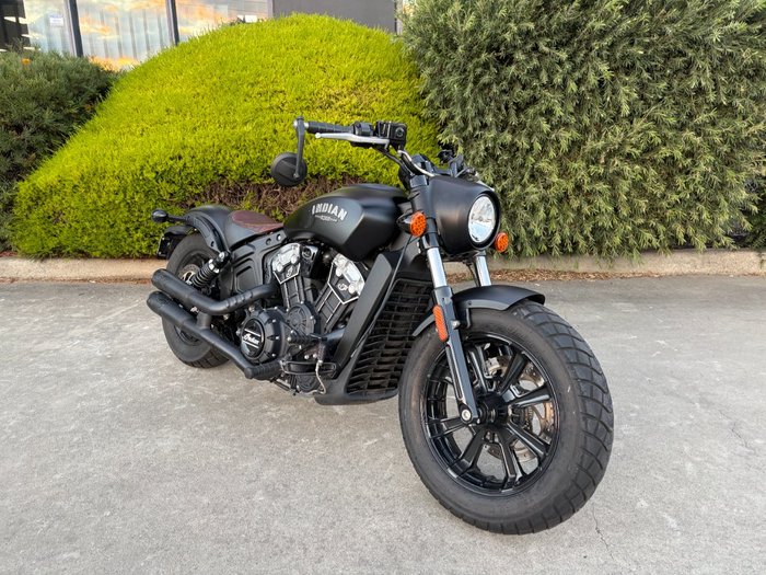 2019 Indian SCOUT BOBBER THUNDER BLK SMOKE Black