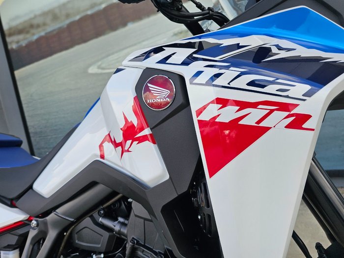 2024 Honda CRF1100A AFRICA TWIN (ABS) White