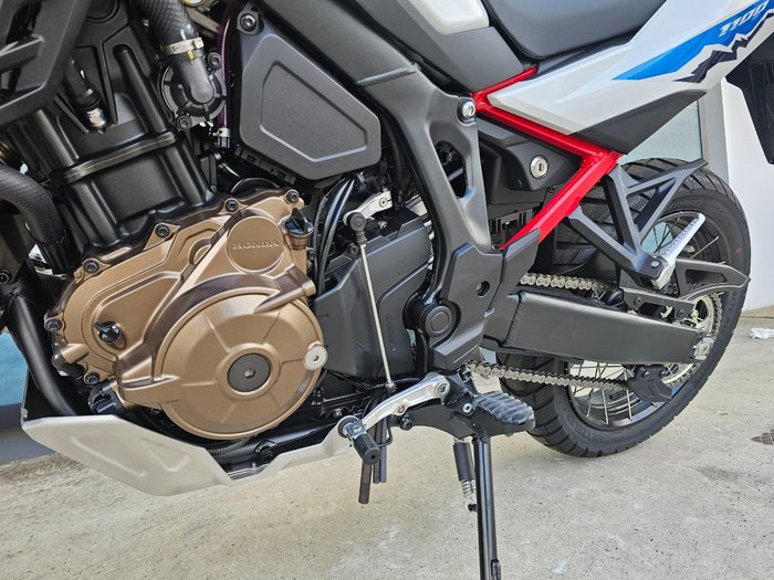2024 Honda CRF1100A AFRICA TWIN (ABS) White