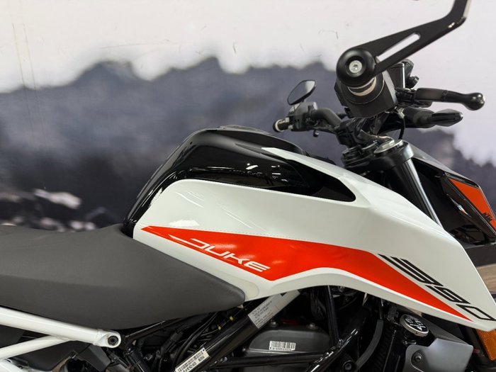 2022 Ktm 390 DUKE Black