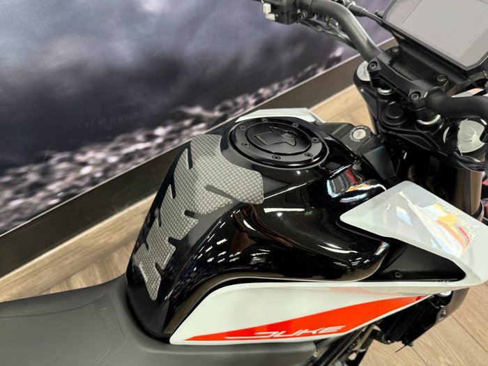 2022 Ktm 390 DUKE Black