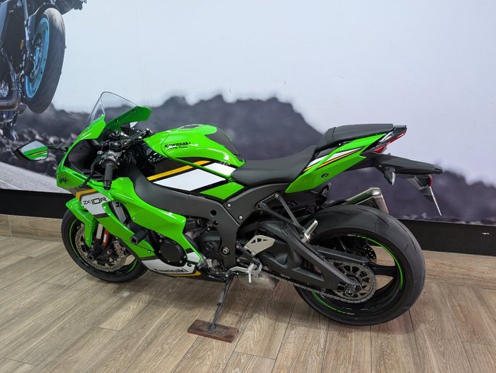 2025 Kawasaki 2025 Kawasaki 1000CC NINJA ZX-10R SPORTS GREEN