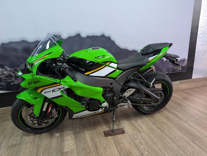 2025 Kawasaki 2025 Kawasaki 1000CC NINJA ZX-10R SPORTS GREEN