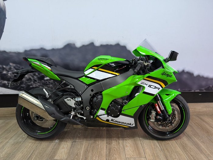 2025 Kawasaki 2025 Kawasaki 1000CC NINJA ZX-10R SPORTS GREEN