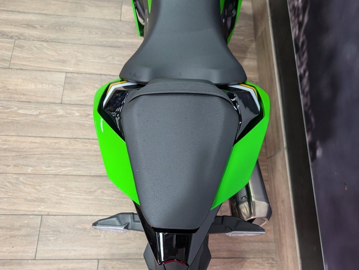 2025 Kawasaki 2025 Kawasaki 1000CC NINJA ZX-10R SPORTS GREEN