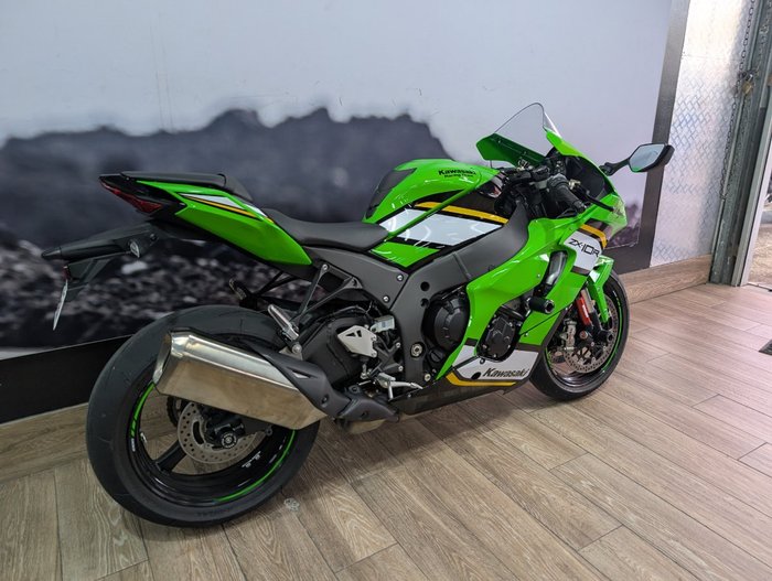 2025 Kawasaki 2025 Kawasaki 1000CC NINJA ZX-10R SPORTS GREEN