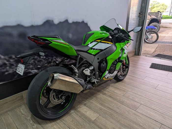 2025 Kawasaki 2025 Kawasaki 1000CC NINJA ZX-10R SPORTS GREEN