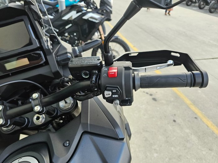 2024 Honda CRF1100A AFRICA TWIN (ABS) Black