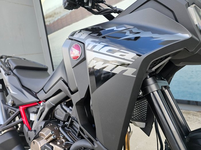 2024 Honda CRF1100A AFRICA TWIN (ABS) Black