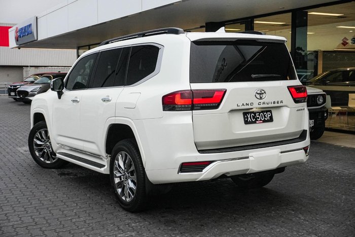 2022 Toyota Landcruiser Sahara ZX