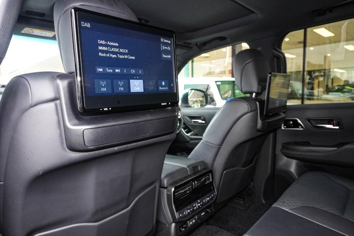 2022 Toyota Landcruiser Sahara ZX