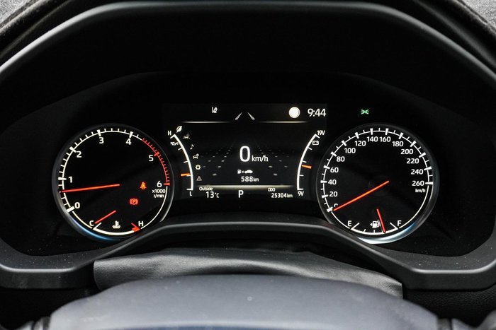 2022 Toyota Landcruiser Sahara ZX