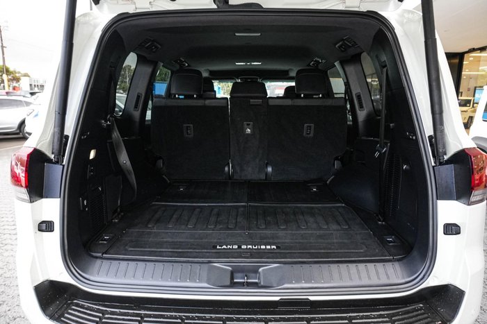 2023 Toyota Landcruiser Sahara
