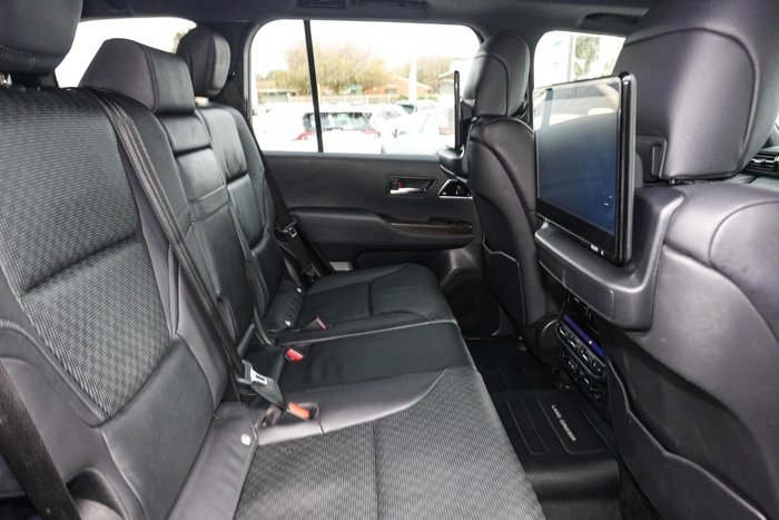 2023 Toyota Landcruiser Sahara