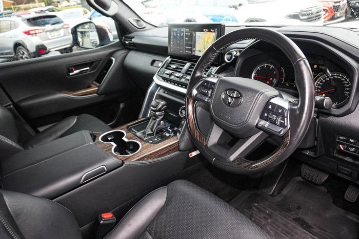 2023 Toyota Landcruiser Sahara