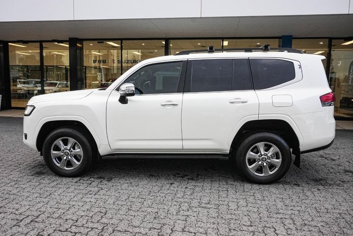 2023 Toyota Landcruiser Sahara