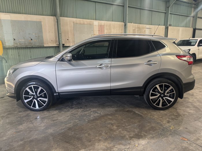 2017 Nissan QASHQAI Ti