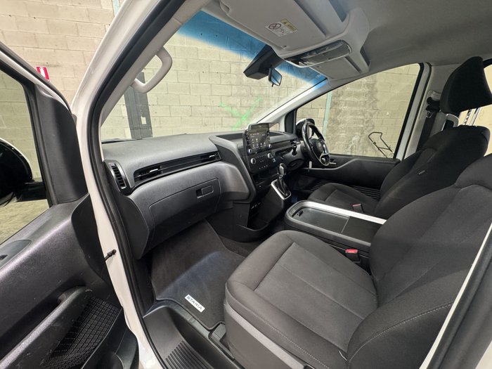 2022 Hyundai STARIA LOAD (No Badge) US4.V1 MY22 Creamy White